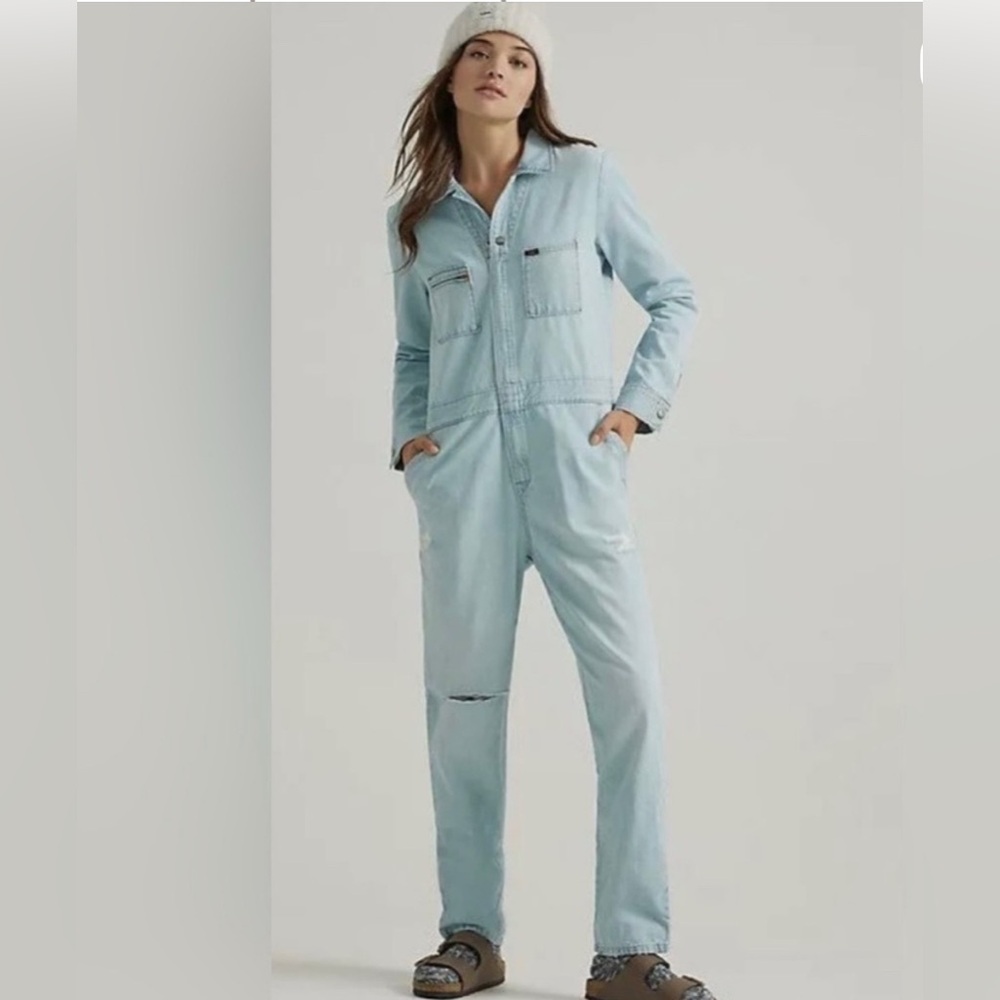 Lee Women's Denim Union-Alls Size Medium NEW! Light wash free people NWTS M